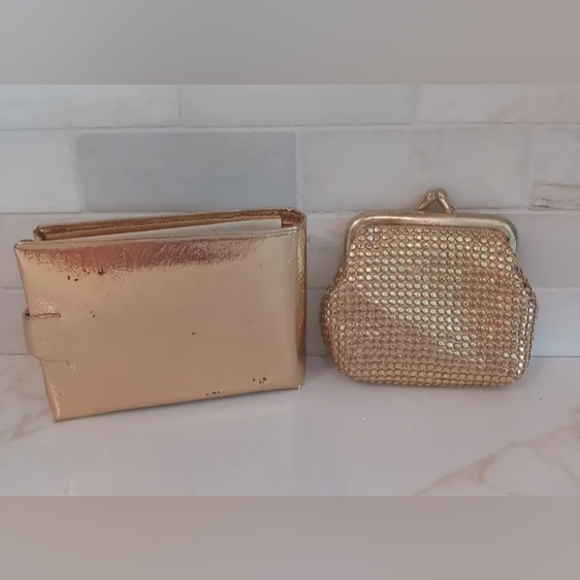 Vtg Metallic Gold Tone Wallet & Metal Mesh Coin Change Purse lot of 2 - Picture 2 of 4
